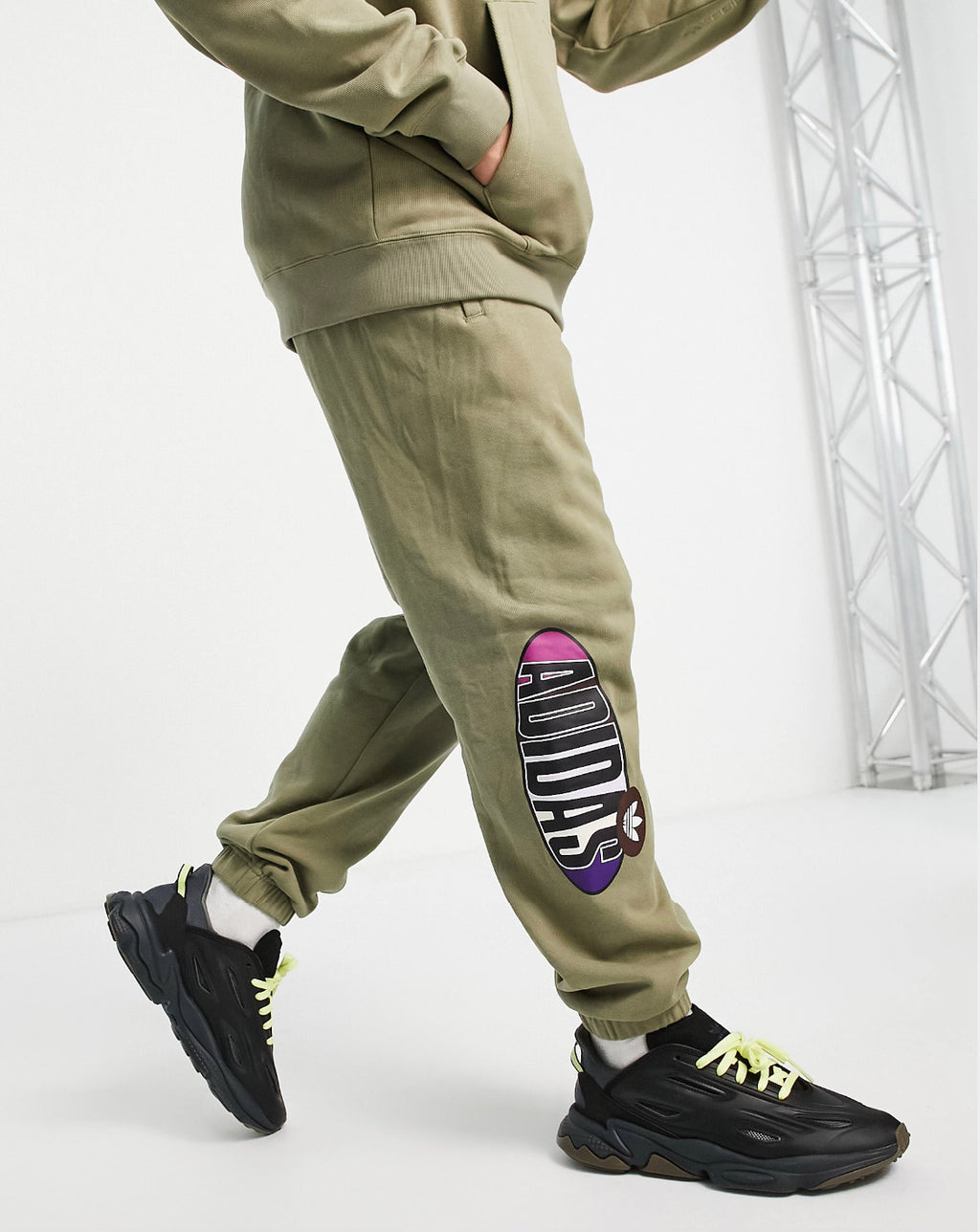 Adidas Originals 'Area 33' tapered joggers