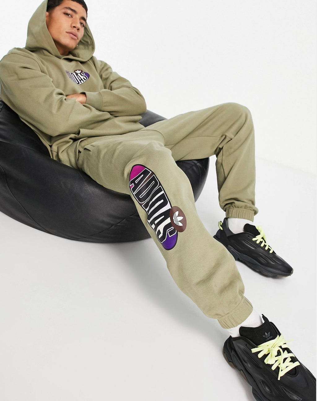 Adidas Originals 'Area 33' tapered joggers