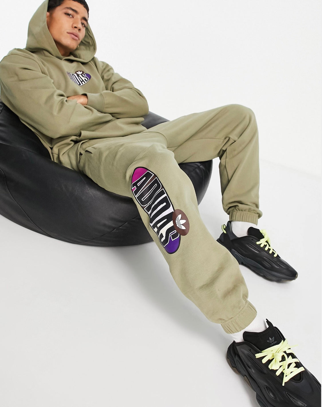 Adidas Originals 'Area 33' tapered joggers