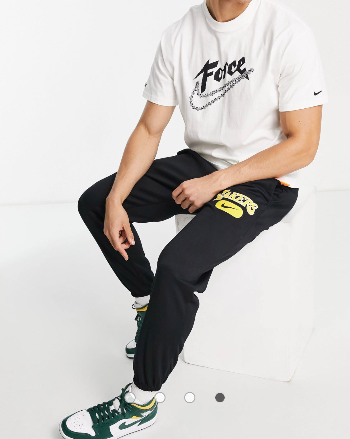 Nike NBA Los Angeles Laker Dri-FIT Track Pants
