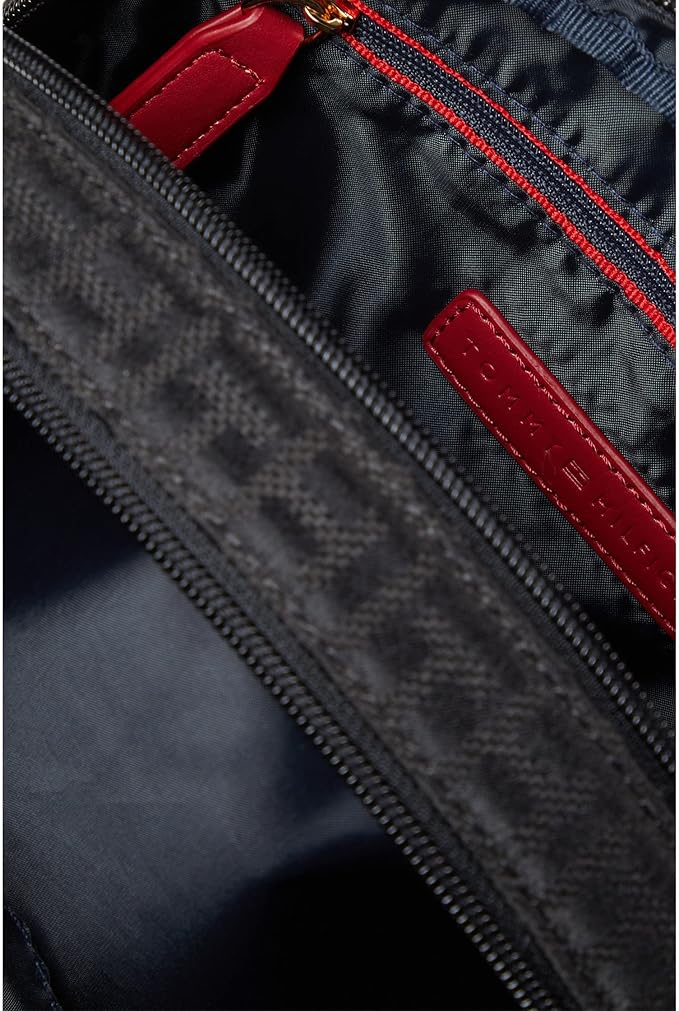Tommy Hilfiger Cynthia - Camera Crossbody