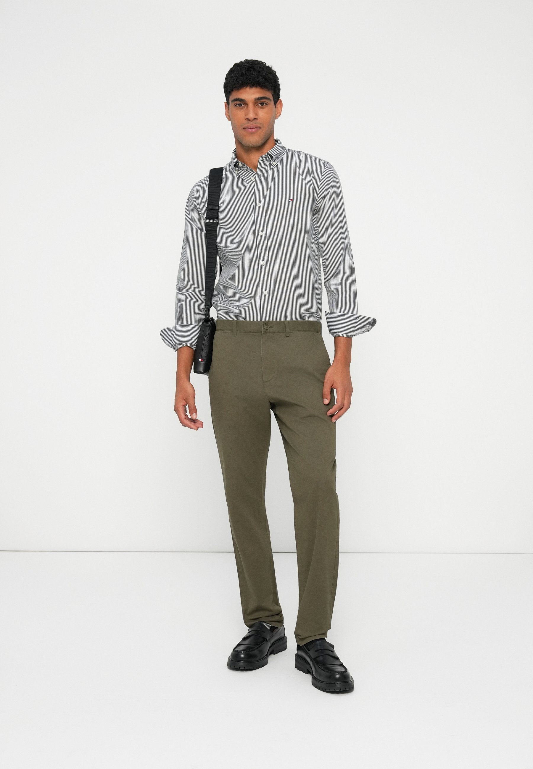 Tommy Hilfiger Regular Fit Shirt in Dark Grey