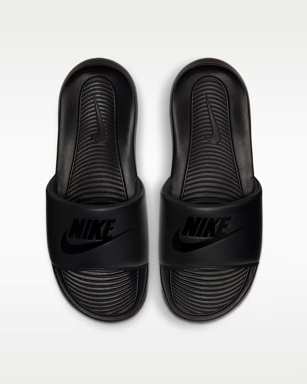 Nike Victori One