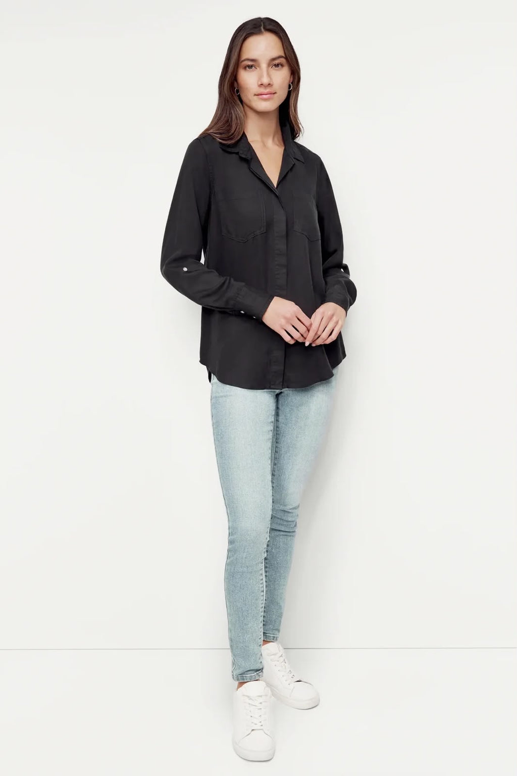 DKNY SPLIT BACK BUTTON FRONT WITH ROLL TAB