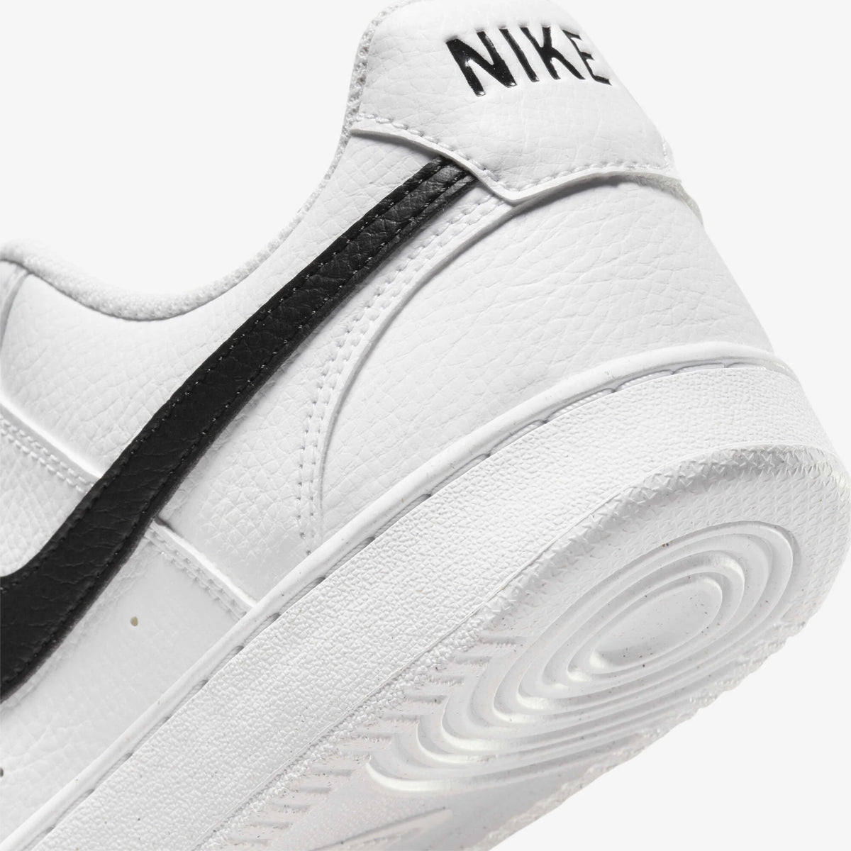 Nike Court Legacy